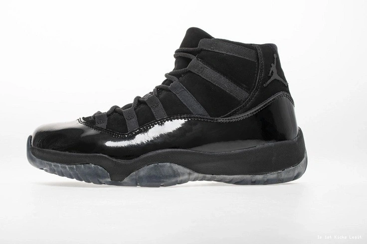 Jordan 378037-005 Air Retro Gown and 11 Cap 1118